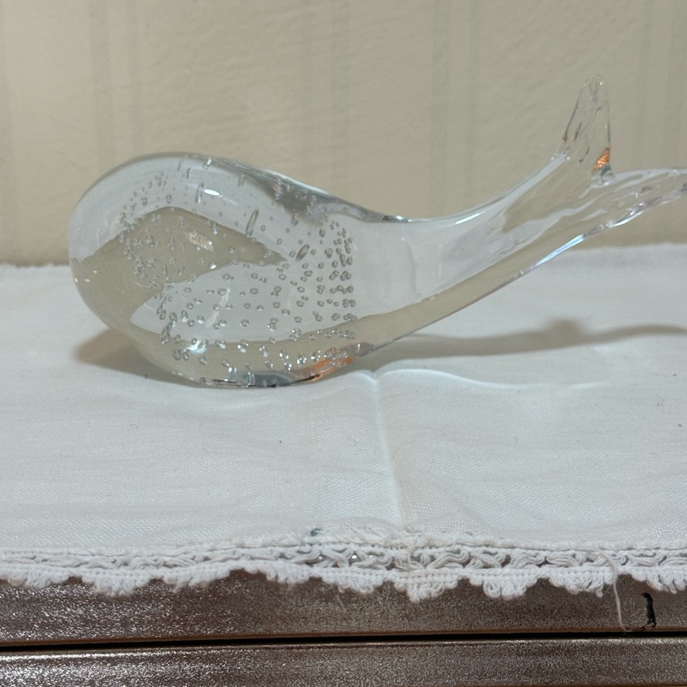 Clear Glass Whale Figurine Decorative Paperweight - Picture 5 of 9